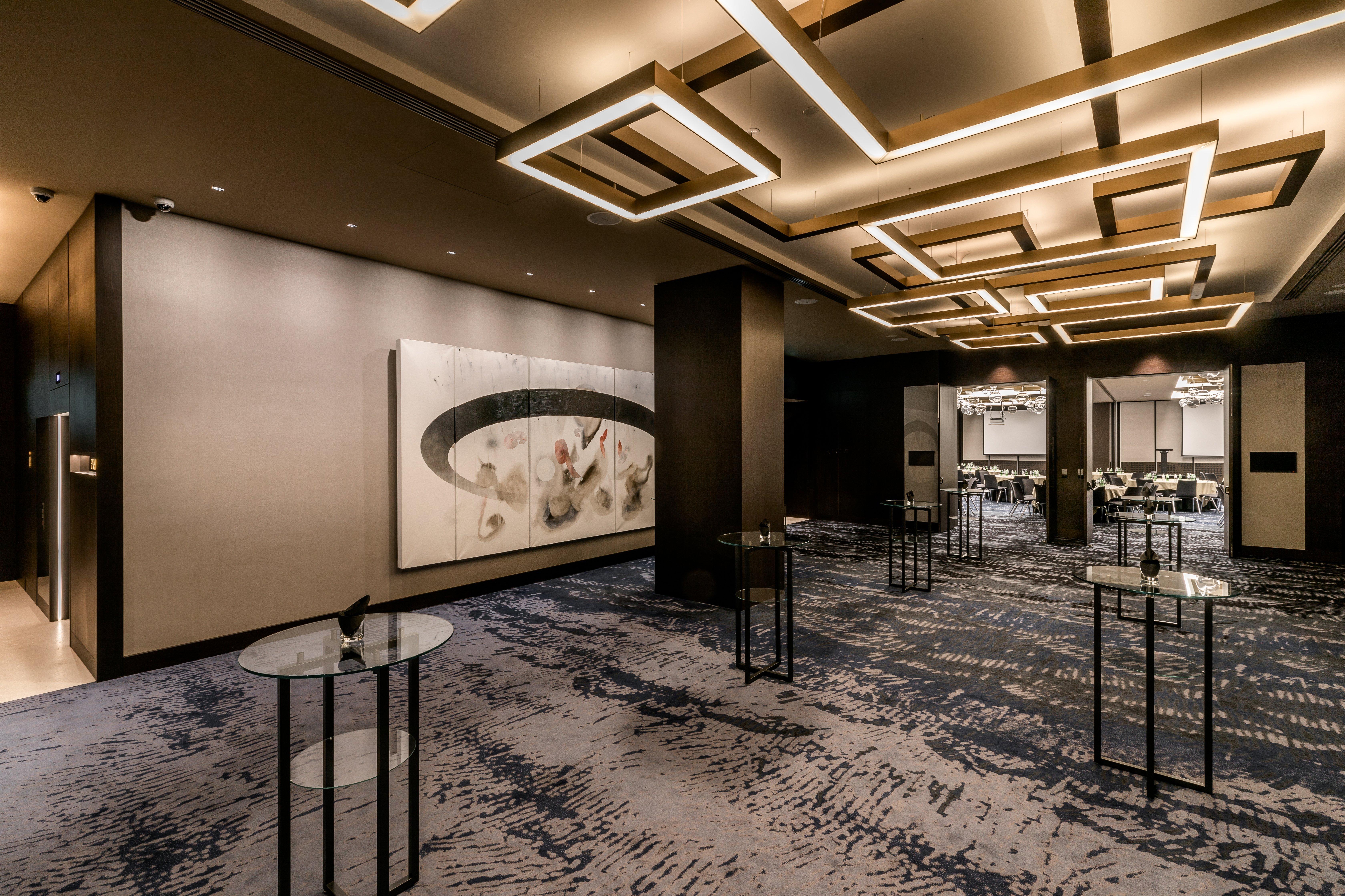 Intercontinental - By Ihg